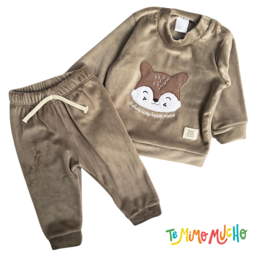 Conjunto buzo y babucha plush bizon